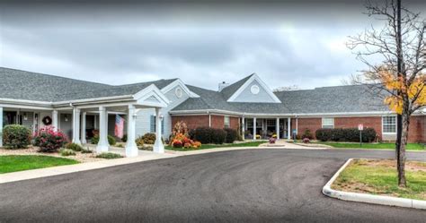 carriage court of grove city|senior living grove city.
